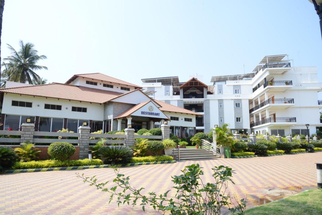 Apoorva Resorts Davangere Eksteriør billede